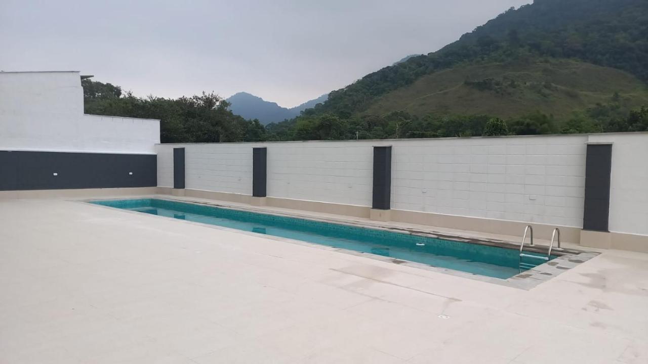 Jathy - Centro, Varanda Gourmet, Ar Condicionado, Piscina E Wi-Fi ウバトゥバ エクステリア 写真